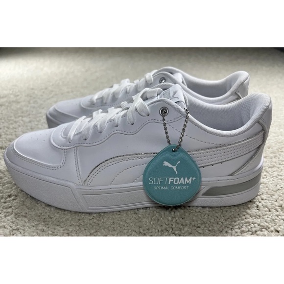 Puma Skye Metallic White Silver Leather Platform Shoe Sneaker Womens Sz 8.5 - Picture 3 of 9